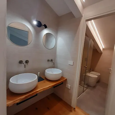 L'appartamentino - Delizioso Bilocale Nel Cuore Di Apartman Gubbio
